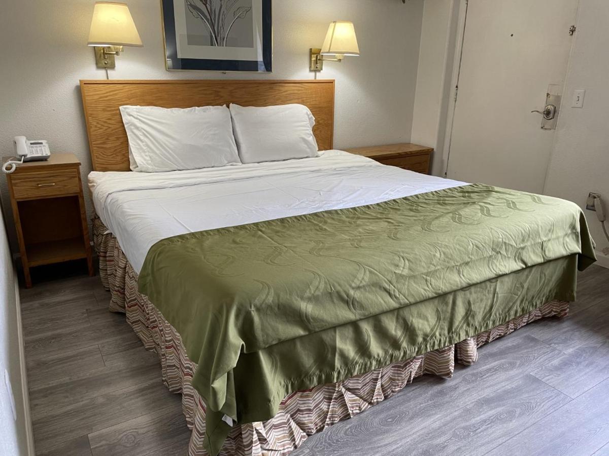Rodeway Inn & Suites Omak - Okanogan Eksteriør bilde